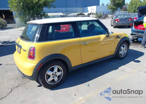 2009 Mini Cooper from USA, damaged, VIN WMWMF33539TW78338